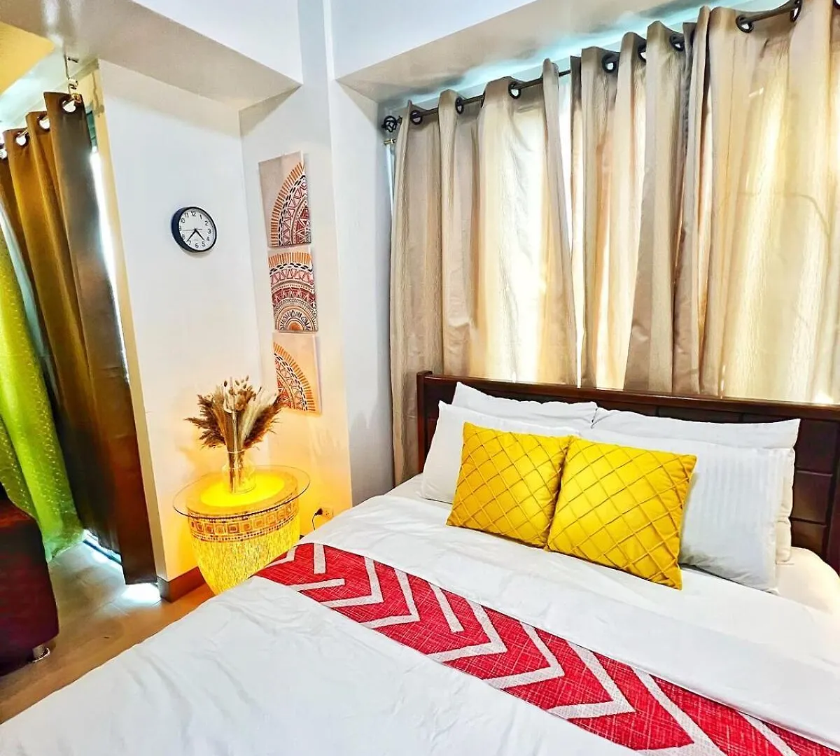 Condo Unit Across Naia T3 & 5 Mins To Runway Manila Philippines