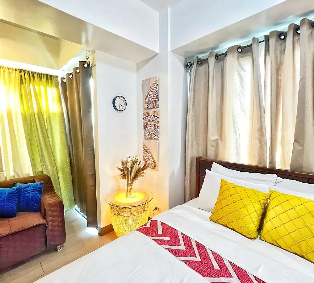 Condo Unit Across Naia T3 & 5 Mins To Runway Manila Philippines